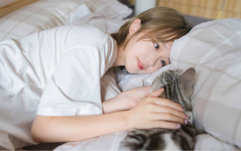 
GIF搞笑段子：图片只支持当地上传 岂非外地的不行吗【太阳成集团tyc7111cc】(图10)